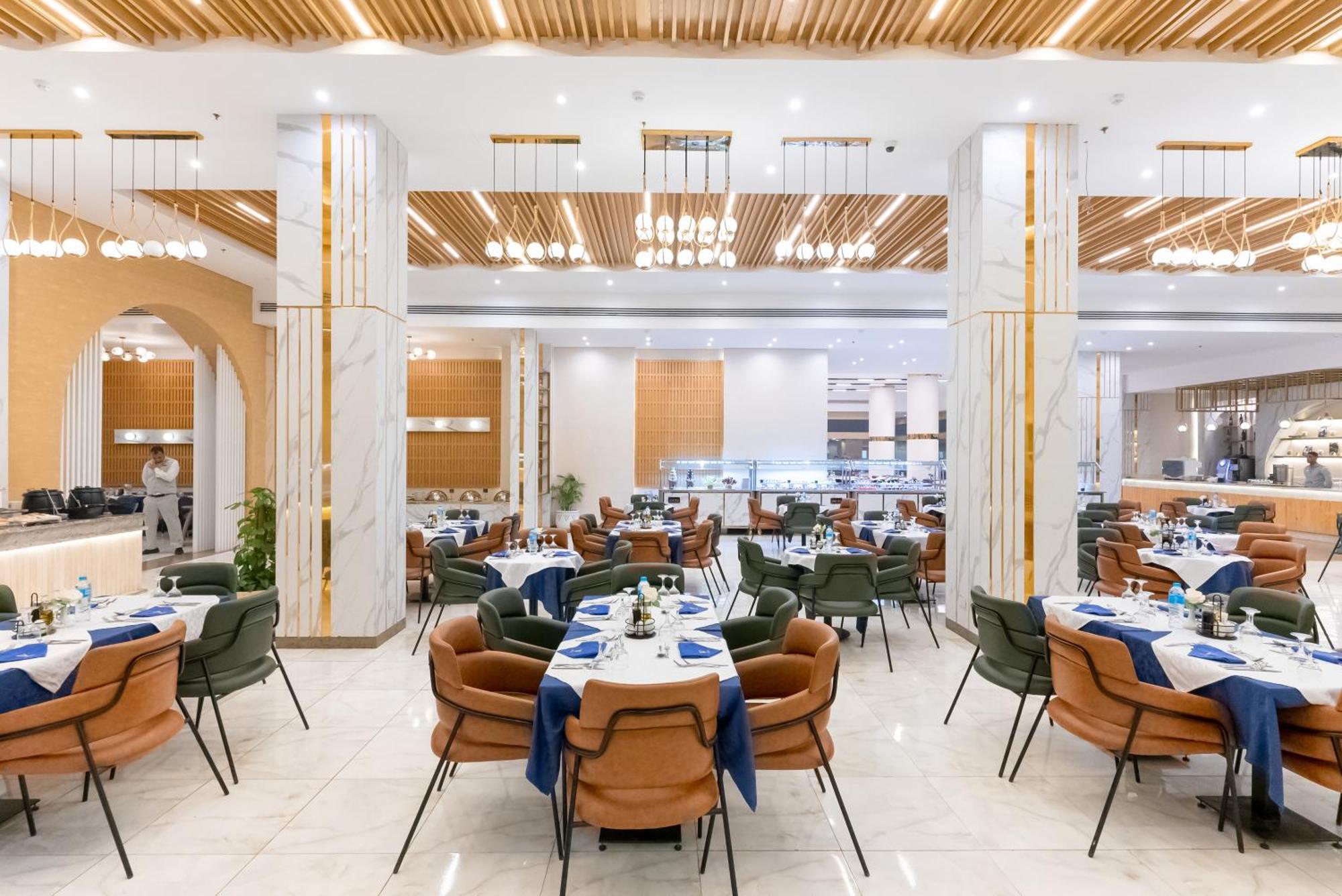 The V Luxury Resort Sahl Hasheesh Hurghada Eksteriør billede The restaurant